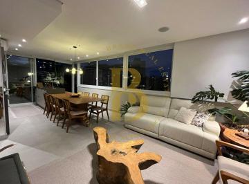 Apartamento · 185m² · 3 Quartos · 3 Vagas · COBERTURA DUPLEX REFORMADA, 185M², 3 SUÍTES, 3 VAGAS, VISTA PERMANENTE.