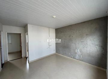 Casa · 220m² · 2 Quartos · 4 Vagas · Casa com 2 quartos disponível para locação no bairro Residencial Pequis em Uberlândia-MG