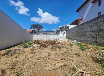 Terreno · 300m² · Terreno em Extrema a venda com 300m sendo 12 de frente por 25 Multifamiliar