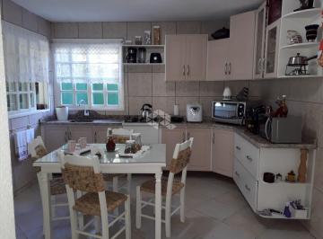705334_iuDXfDrSv24i946t_705334688bc4ac44b83.jpg · Mansão de 300m² nos Ingleses: Um Palácio Particular com Piscina
