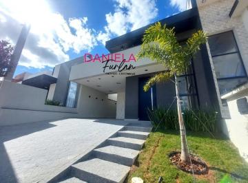 202508112047036561.jpg · Casa à Venda no Condomínio Villagio Wanel  em Sorocaba -SP.