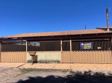 Casa de 3 quartos, Gama · Vende-se casa no setor Leste do Gama com 3 qts aceita financiamento
