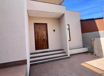 Casa de 4 quartos, Guará · LINDA CASA REFORMADA NA QE 30 GUARA DESOCUPADA LOTE DE 208M²