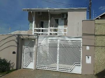 Casa · 280m² · 5 Quartos · Casa à venda em Campinas, Taquaral, com 5 suítes, com 280 m²