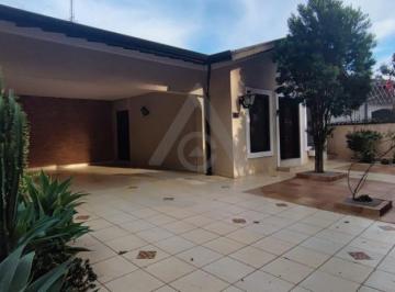 Casa · 455m² · 3 Quartos · 4 Vagas · Casa à venda em Campinas, Jardim das Paineiras, com 3 suítes, com 455 m²