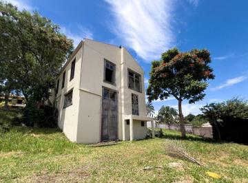 Casa · 338m² · 2 Quartos · 4 Vagas · Casa à venda em Campinas, Loteamento Caminhos de San Conrado (Sousas), com 2 suítes, com 338 m²