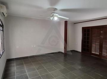 Casa · 355m² · 3 Quartos · 4 Vagas · Casa à venda em Campinas, Parque São Quirino, com 3 quartos, com 355 m²