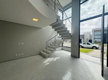 Casa · 280m² · 3 Quartos · 4 Vagas · Casa à venda em Valinhos, Roncáglia, com 3 suítes, com 280 m², Residencial Mont'Alcino