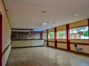 Comercial · 274m² · Salão à venda em Campinas, Taquaral, com 274 m²
