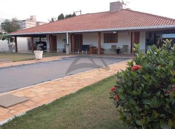 Casa · 300m² · 3 Quartos · 1 Vaga · Casa à venda em Paulínia, Santa Terezinha, com 3 quartos, com 300 m²
