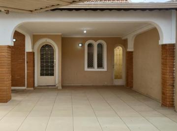 Casa · 200m² · 3 Quartos · 3 Vagas · Casa para alugar em Campinas, Nova Campinas, com 3 quartos, com 200 m²