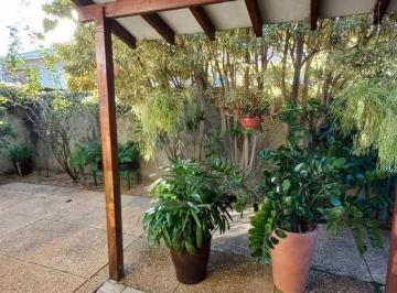 Casa · 200m² · 2 Quartos · 1 Vaga · Casa à venda em Campinas, Parque da Hípica, com 2 quartos, com 200 m², Parque da Hípica