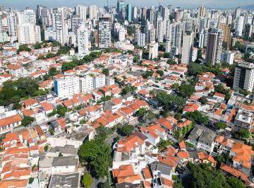 IMG_20260625_061736_000.jpeg · Sensacional casa para venda em Aclimação com 3 quartos, sendo 2 suítes, 563m² - urban#1JX7H