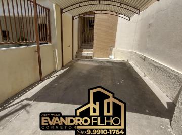 Casa de 3 quartos, Campina Grande · Alugo Casa no Alto Branco, próximo ao supermercado IDEAL e Colégio Autêntico