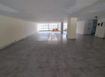 Comercial · 264m² · Sobreloja com 264m² e com 2 banheiros no centro do Rio