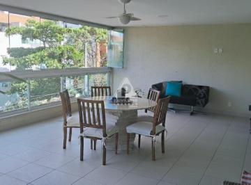 Apartamento · 194m² · 4 Quartos · 2 Vagas · Apartamento de 3 suítes com armários planejados e 2 vagas no Recreio dos Bandeirantes. Próximo ao Am