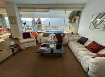 Apartamento · 240m² · 3 Quartos · 2 Vagas · 3 quartos sendo 1 suite, 2 vagas, piscina, vista Lagoa Rodrigo de Freitas, reformado