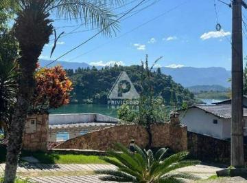 Casa · 63m² · 2 Quartos · 1 Vaga · Casa à Venda com 2 Quartos em Angra dos Reis