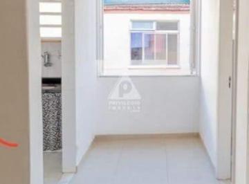 Apartamento · 42m² · 1 Quarto · Apartamento à venda em Botafogo, 1 quarto, reformado