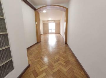 Apartamento · 140m² · 3 Quartos · 1 Vaga · Maravilhoso apartamento 2 por andar com 3 quartos sendo 1 suite amplo e arejado na rua Conde de Bonf