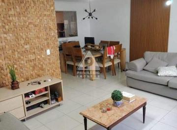 Casa · 300m² · 5 Quartos · 3 Vagas · Casa de Luxo em Barra Bonita: 5 Quartos e Infra Completa!