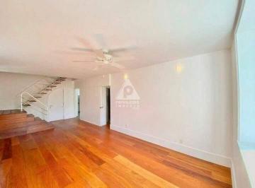 Apartamento · 193m² · 3 Quartos · Urca privilegio imoveis vende apartamento triplex tipo cobertura. 