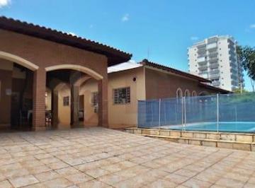 Casa · 235m² · 4 Quartos · 6 Vagas · Casa térrea, próximo a 2 quadras da praia do Indaiá