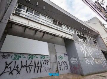 Comercial · 1152m² · 6 Quartos · Prédio na Avenida Protásio Alves