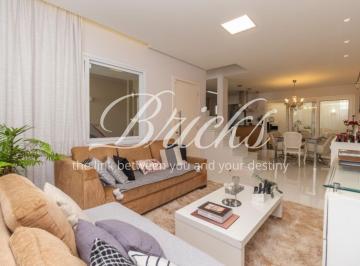 Casa · 180m² · 3 Quartos · 3 Vagas · Sobrado para venda em Chácara Inglesa