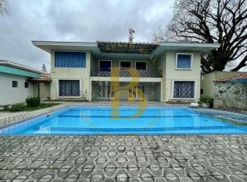 Casa · 580m² · 7 Quartos · 10 Vagas · Casa á venda de 580m², com 7 dormitórios e 10 vagas