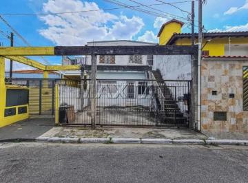 Casa · 198m² · 5 Quartos · Casa à venda com 198m², 5 quartos, 1 Suíte, 3 banheiros 2 vagas de garagem.
