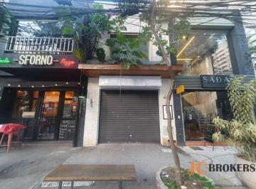 Comercial · 107m² · Loja comercial com 73m² de área total e 107 m² de área construída