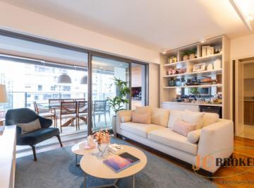 Apartamento · 131m² · 3 Quartos · 2 Vagas · Apartamento com 131 m² de área útil, 3 dormitórios sendo 1 suíte, 2 vagas