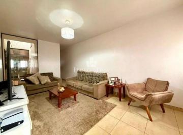 Casa · 250m² · 3 Quartos · 4 Vagas · Sobrado Frontal na Penha