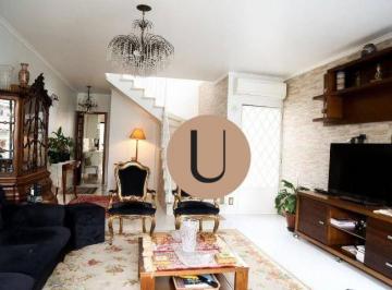 6be4029bca2d9e47f30707f6b60c787744ec1860 · Casa Espaçosa e Completa com 3 Suítes na Vila Mariana