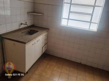 d4b9aec1ea8a184cf731e418b8bcc8f6007995ae · Casa á venda Centro