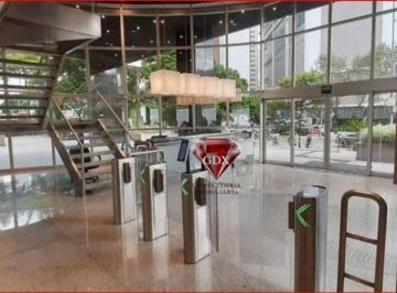 9dbbb61f5d856c560b3e7658fb0e54fae36f7ef7 · Conjunto comercial na Vila Olimpia