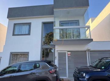 Casa · 169m² · 3 Quartos · 2 Vagas · Apartamento Alto Padrão em BURAQUINHO, Lauro de Freitas/BA