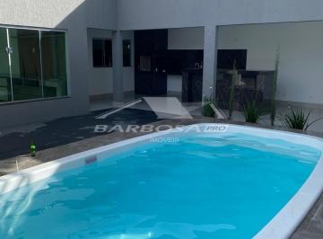 Casa · 3 Quartos · Casa com piscina á venda em Jardim Serrano