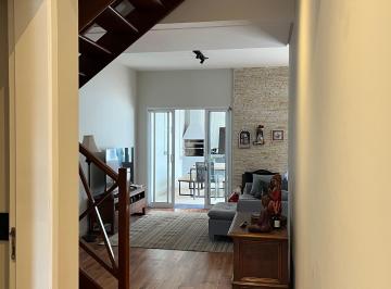 Casa em vilagio com apenas 22 casas lazer completo condomínio baixo , piscina, · Linda casa 4 dorm 2 suítes sótão lareira alto padrão dir com proprietario