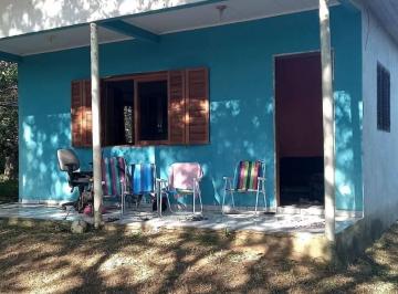 Casa · 480m² · 3 Quartos · 1 Vaga · Casa em cond. fechado com Acesso a Lagoa!