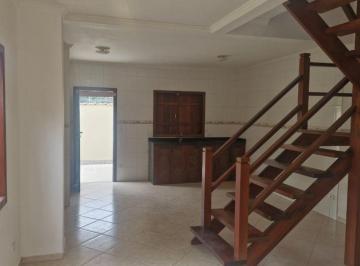 Casa de 2 quartos, Paraty · Sobrado bairro Caborê a 2 km do Centro Histórico