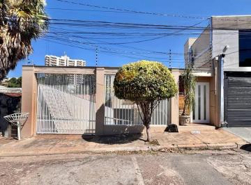 Casa · 704m² · 3 Quartos · 4 Vagas · VENDO SOBRADO – AV. DOM BOSCO | BAIRRO DO AQUINO