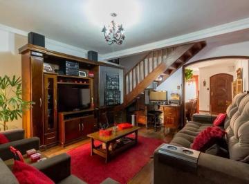 Casa · 350m² · 5 Quartos · 3 Vagas · Sobrado de Luxo no Ipiranga: 5 quartos, 3 suítes, 5 banheiros, 3 vagas - São Pau