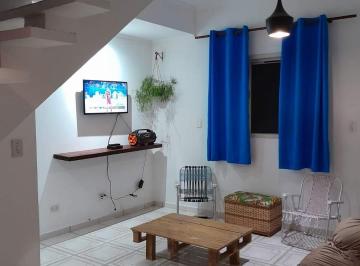 Apartamento · 74m² · 2 Quartos · 1 Vaga · Apartamento à venda em Balneário Mogiano com 74 m², 2 quartos, 1 vaga