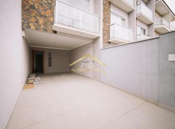 Casa de 3 quartos, Osasco · Sobrado de 208m² com 3 Quartos, 1 Suíte, 2 Vagas no Bela Vista em Osasco.