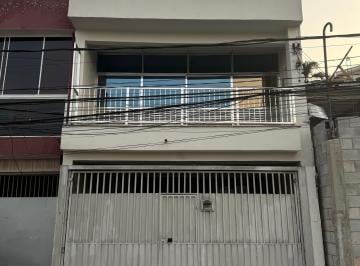 Casa de 2 quartos, São Paulo · vendo lindo sobrado espaçoso no campo limpo