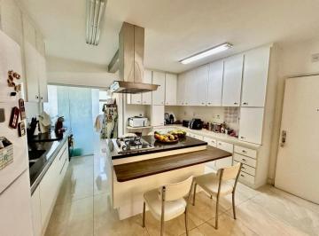 IMG_20260610_105220_000.jpeg · Confortável apartamento para venda em Indianópolis com 3 quartos, sendo 1 suíte, 140m² - remaxfront#