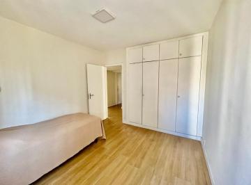 IMG_20260624_091540_000.jpeg · Confortável apartamento para venda em Indianópolis com 3 quartos, sendo 1 suíte, 140m² - remaxfront#