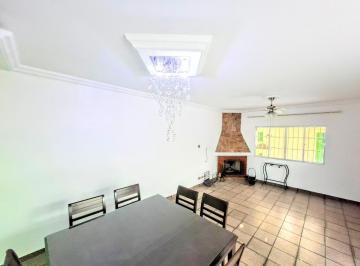 IMG_20260616_185148_000.jpeg · Confortável sobrado para venda em Chora Menino com 3 quartos, sendo 1 suíte, 187m² - remaxfront#0XAU